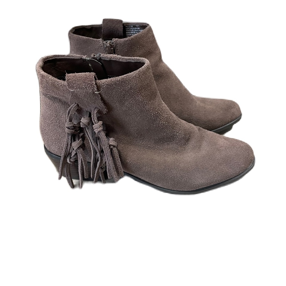Steve Madden Rizdi Taupe Suede Block Heel Ankle Boots With Fringe  Size 8